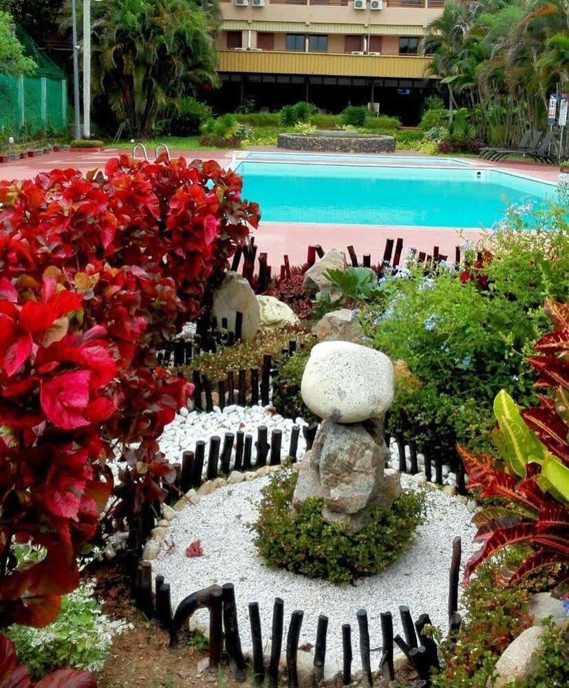 Mersing Merlin Inn Luaran gambar